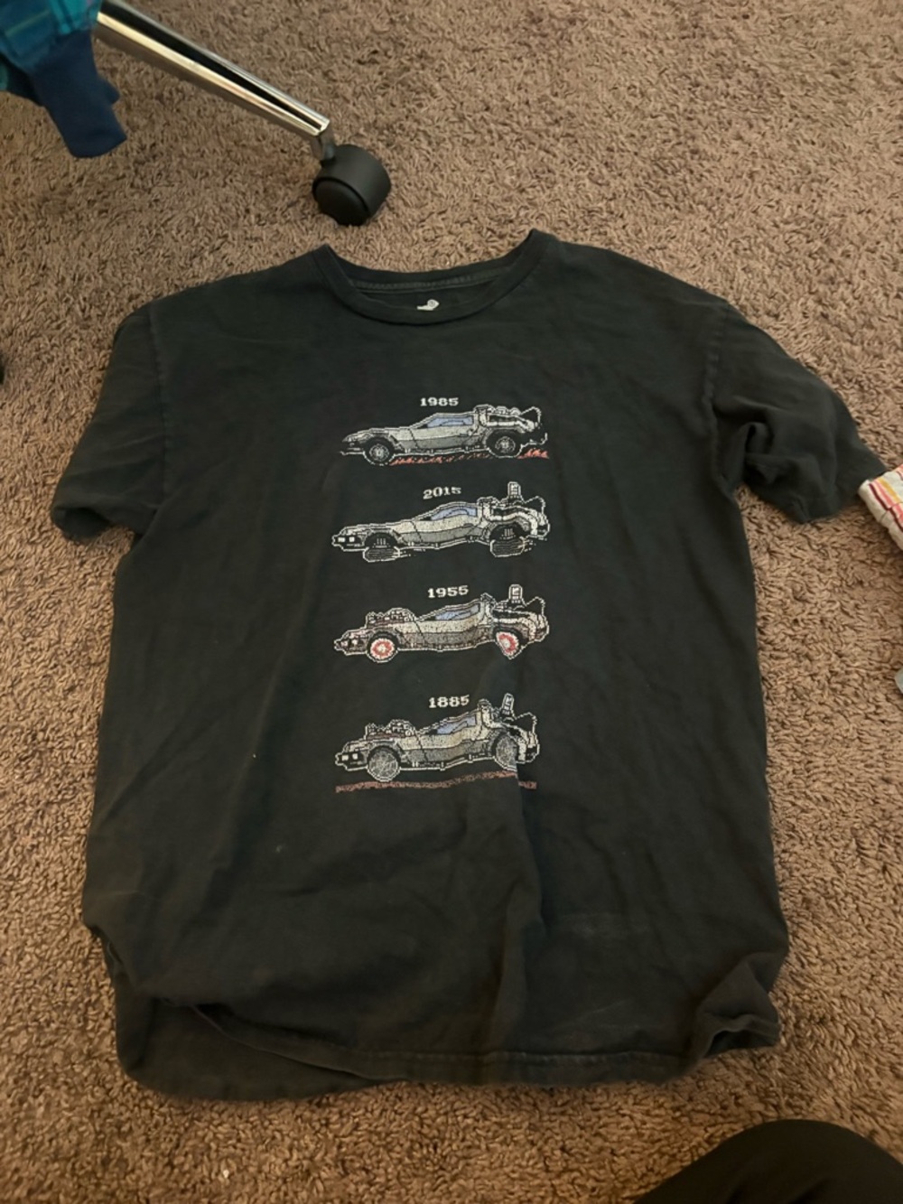 Black Graphic Men’s Tee with Vintage Car Print
